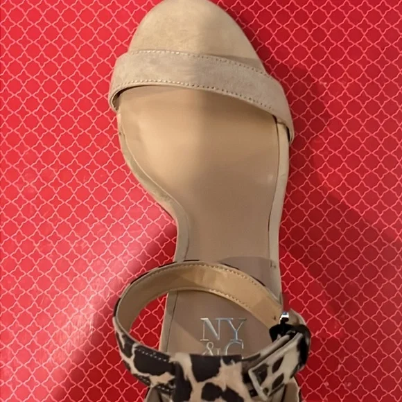 New York and Company Ankle Strap Heel - Picture 7 of 9